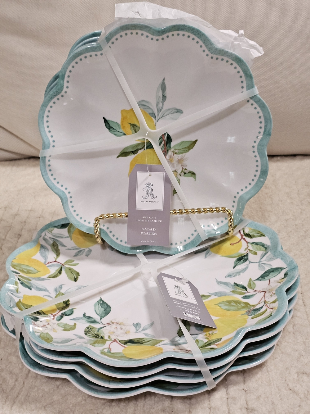 Rachel Ashwell Lemon Melamine Plates Set 8 Scalloped 11” 9” Summer